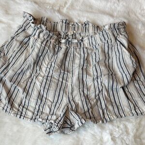 a.n.a High Waist Striped Shorts - Blue and White